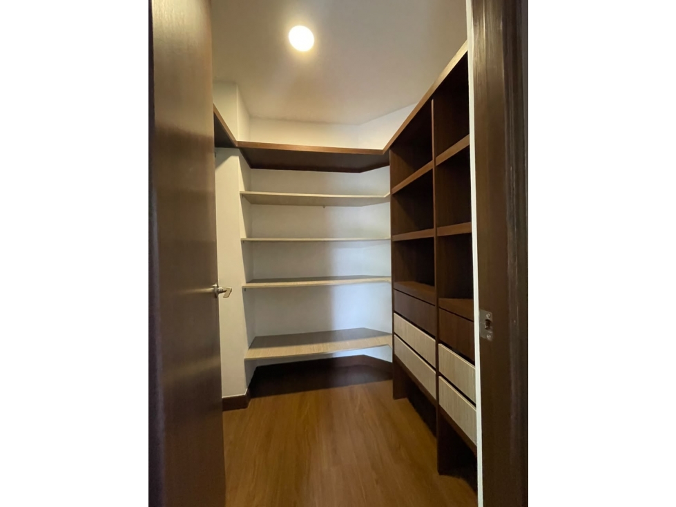APARTAMENTO EN VENTA LOMA DEL ESMERALDAL, ENVIGADO — foto 6