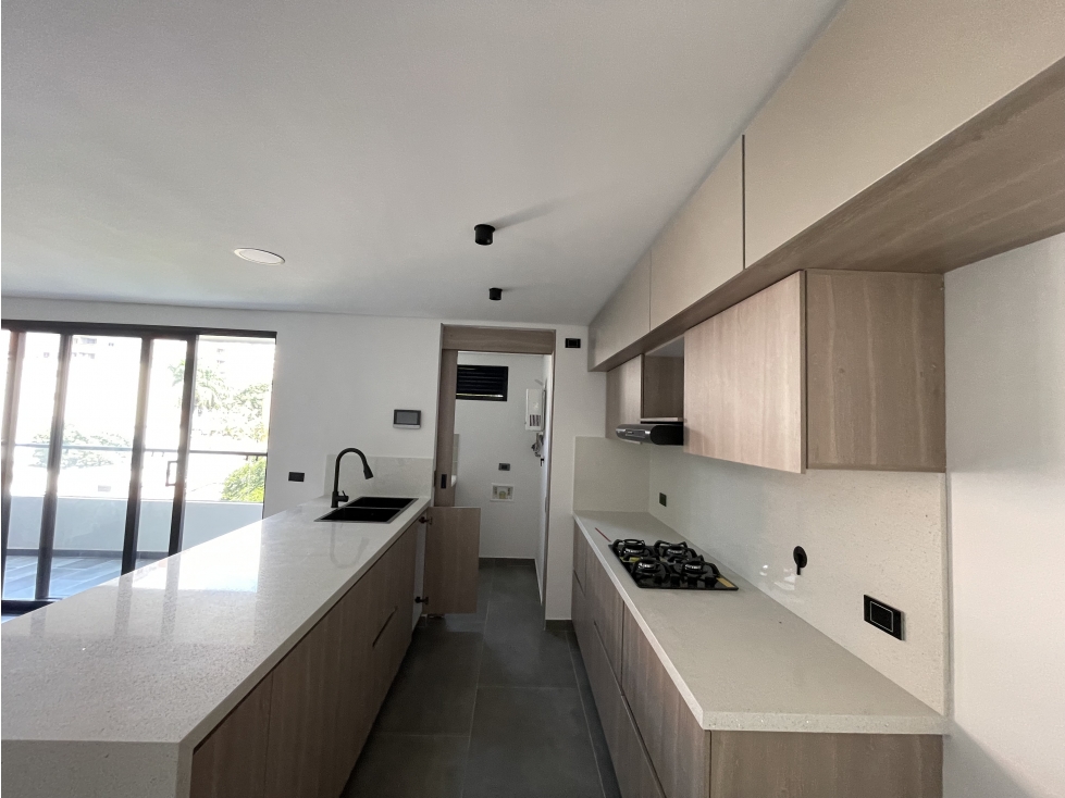 VENTA DE APARTAMENTO NUEVO EN LA CASTELLANA MEDELLIN — foto 2