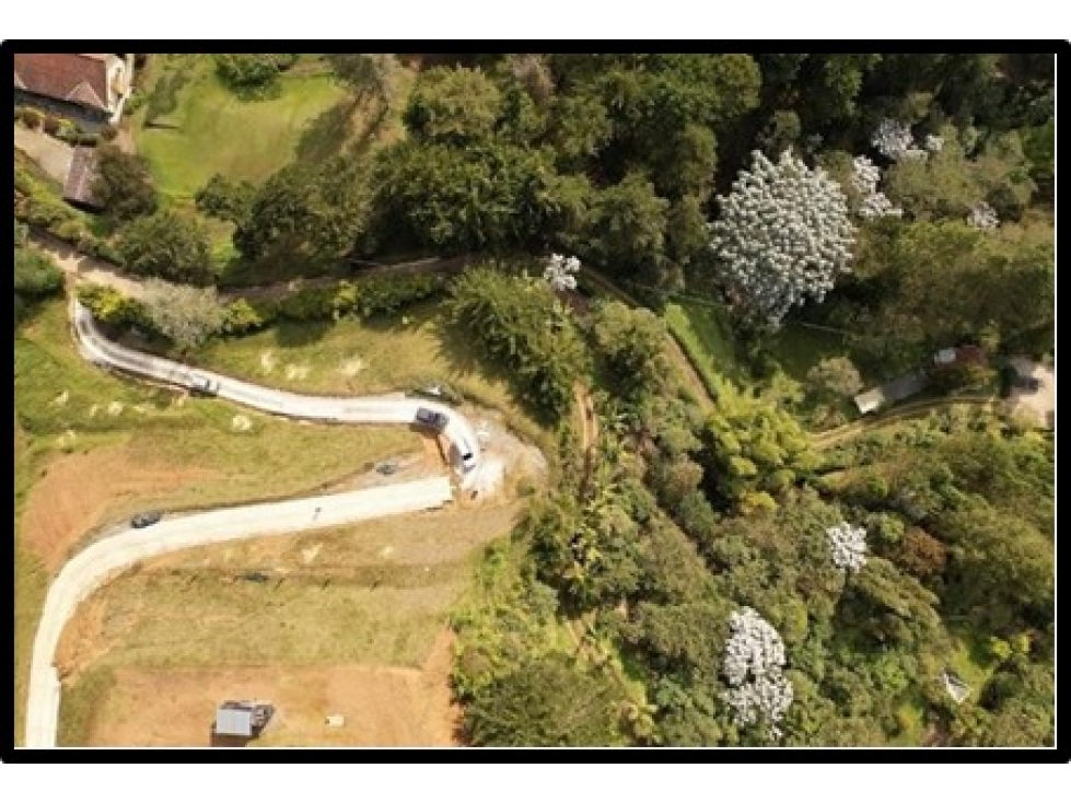 VENTA DE LOTE EN LA PARCELACION EL YARUMO LA CEJA ANTIOQUIA — foto 4