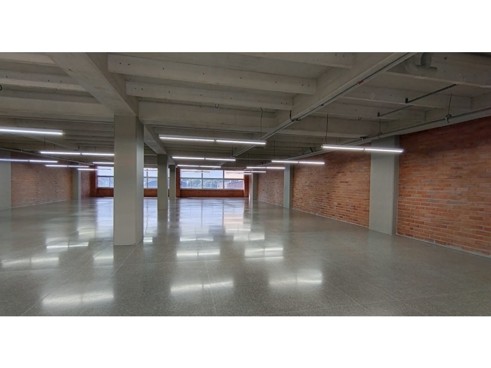 LOCAL CORPORATIVO EN ARRIENDO EN GUAYABAL MEDELLIN — foto 4