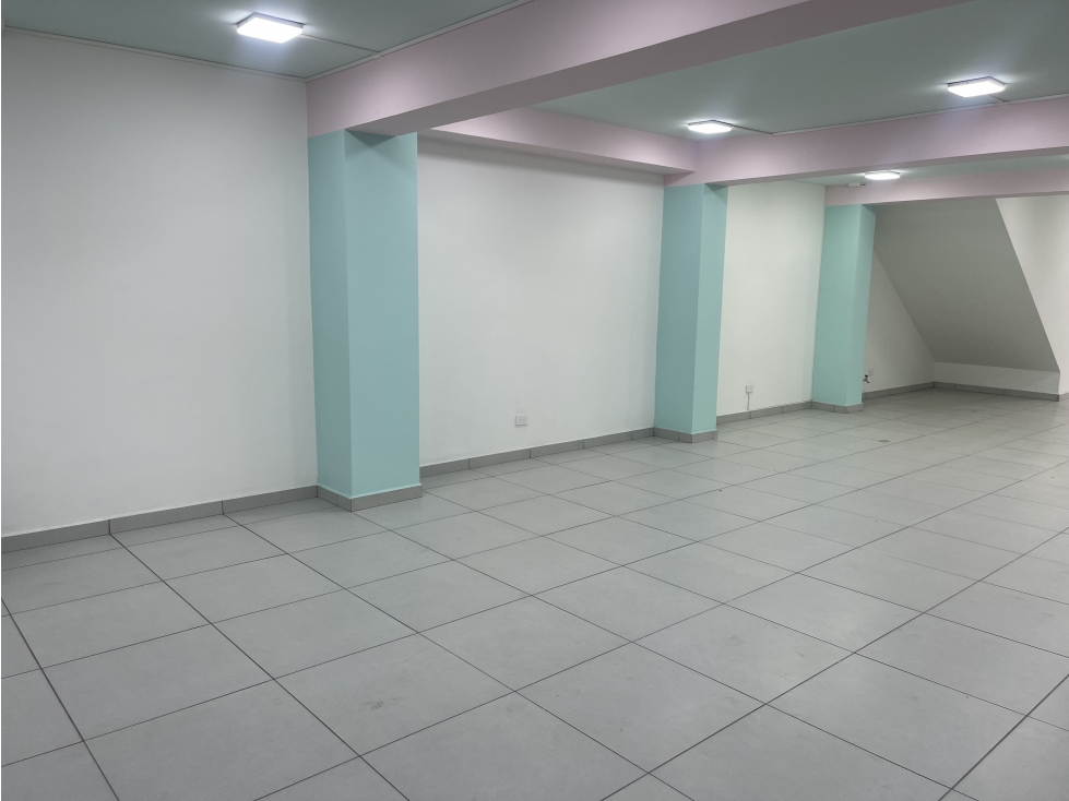 ARRIENDO LOCAL EN EL ESTADIO SOBRE LA AVENIDA 80 MEDELLIN — foto 5