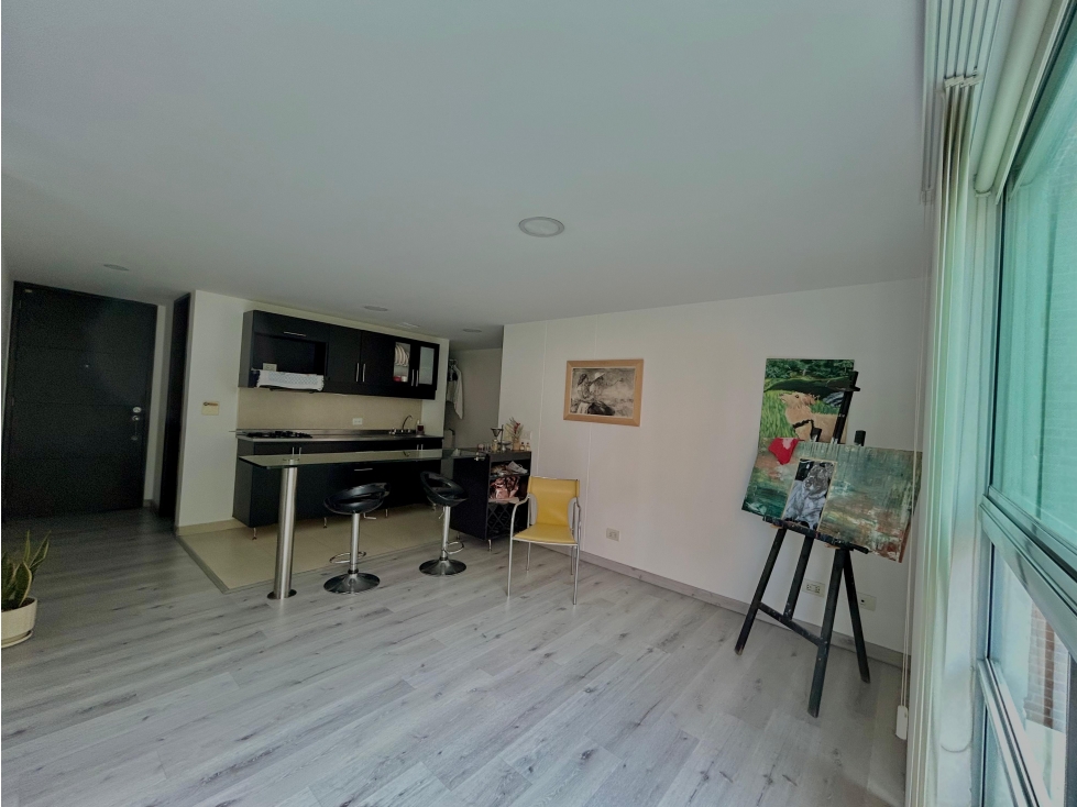 VENTA DE APARTAESTUDIO TIPO LOFT EN LAURELES SANTA TERESITA MEDELLIN — foto 3
