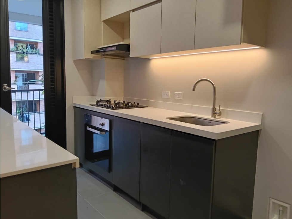 Venta Apartamento moderno en Conquistadores. Medellin (C) — foto 5