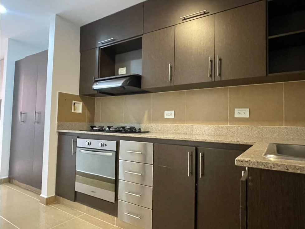 APARTAMENTO EN VENTA LOMA DEL ESMERALDAL, ENVIGADO — foto 2