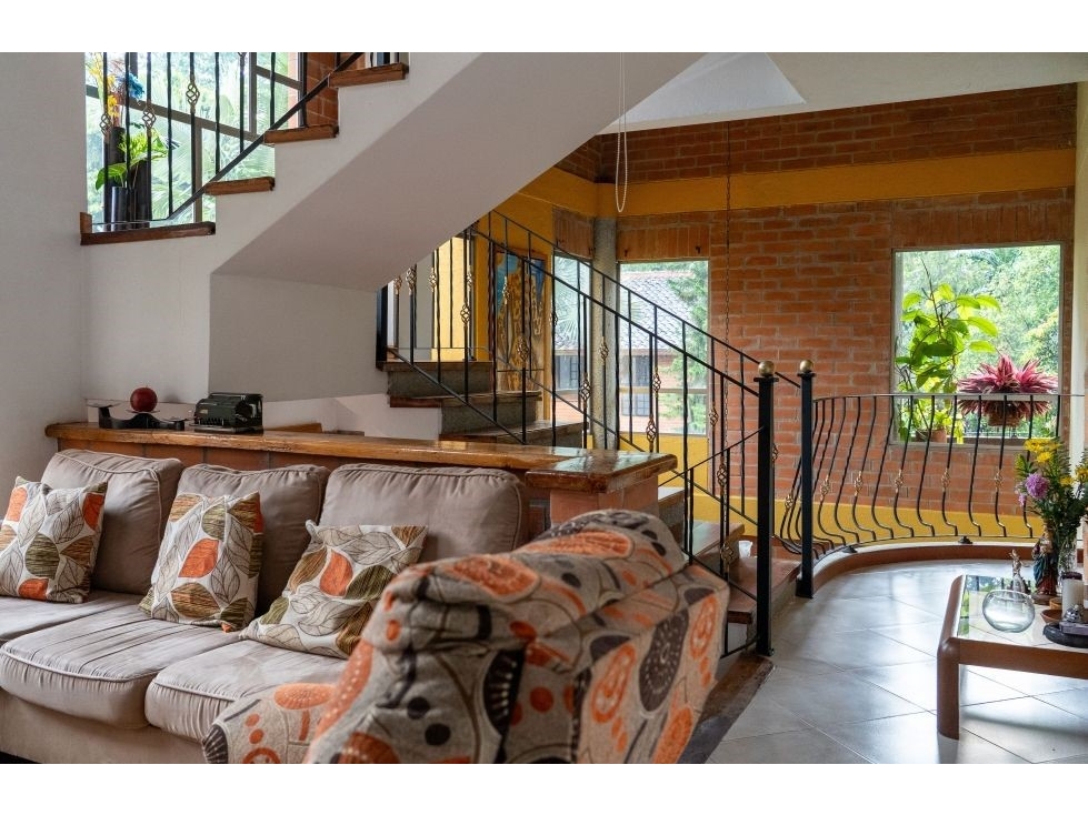 Venta Casa Unifamiliar en La Doctora. Sabaneta Antioquia (C) — foto 3