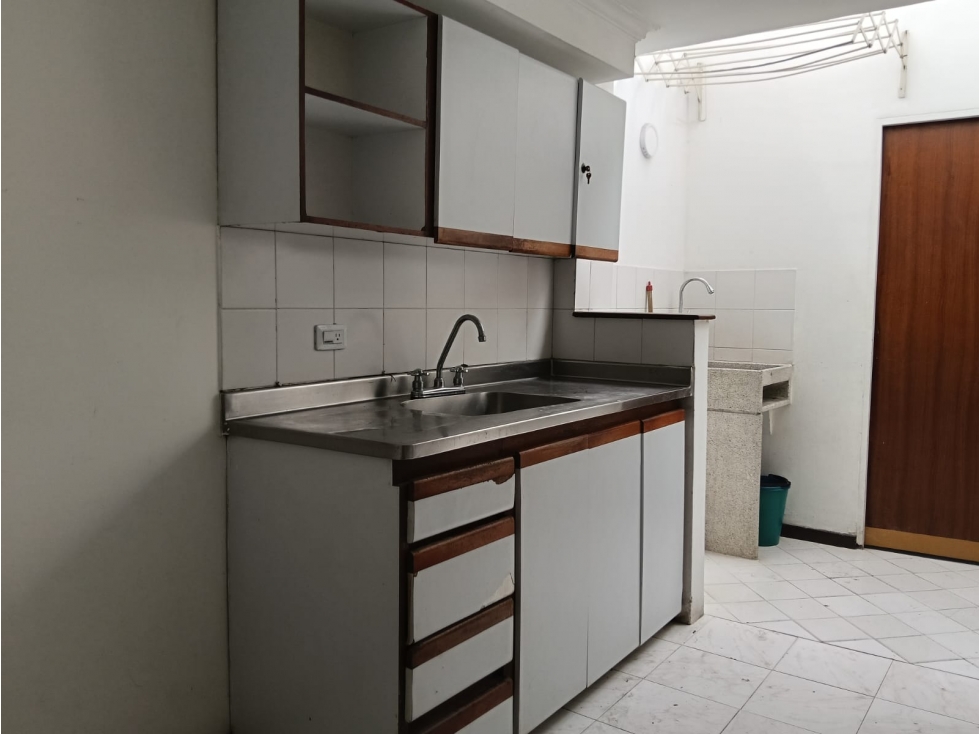 Venta Casa Unifamiliar para REMODELAR en Belén La Palma. Medellin — foto 3