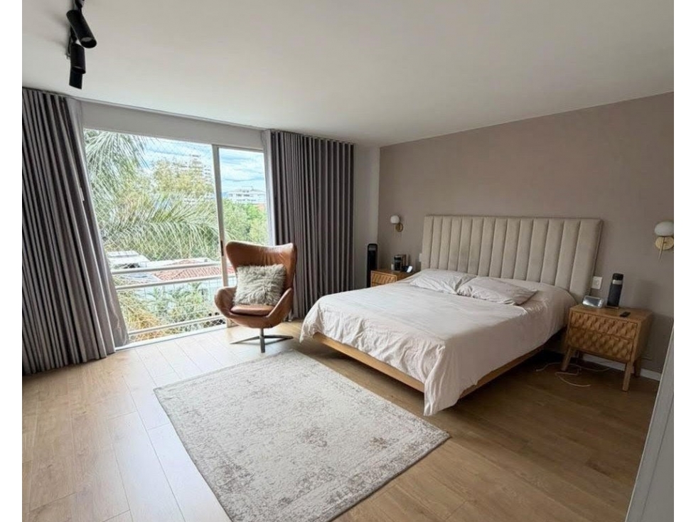 Apartamento remodelado en venta en San Lucas, El Poblado, 144 m2 — foto 4