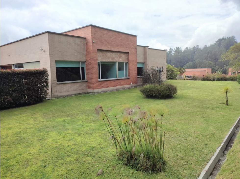 Casa Venta en Alto de Las Palmas, Envigado 1 Nivel Lote de 1.330 m² — foto 4