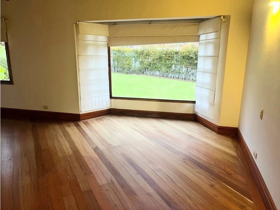 Venta Casa en Envigado, Loma del Escobero 5.170 m² de lote — foto 4