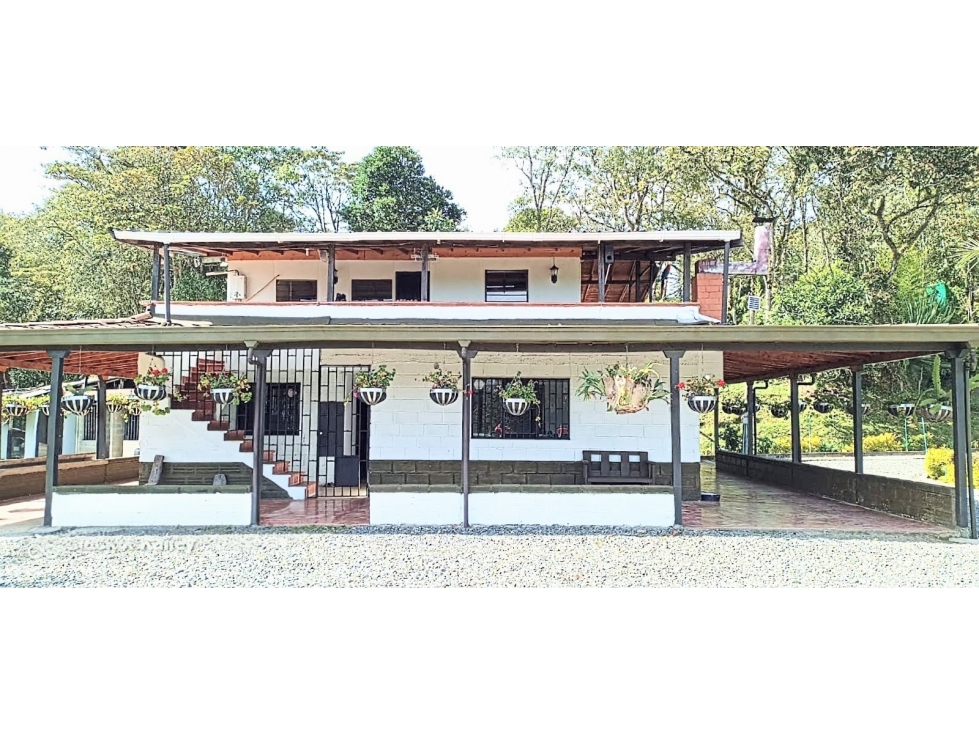 Venta de Casa Finca Piedras blancas - Guarne - Antioquia — foto 2
