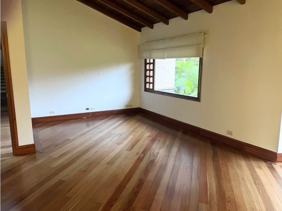 Venta Casa en Envigado, Loma del Escobero 5.170 m² de lote — foto 5