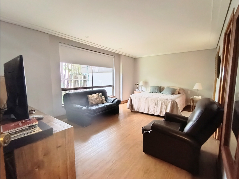 Venta apartamento en El Poblado, barrio Astorga Medellín Remodelado — foto 3