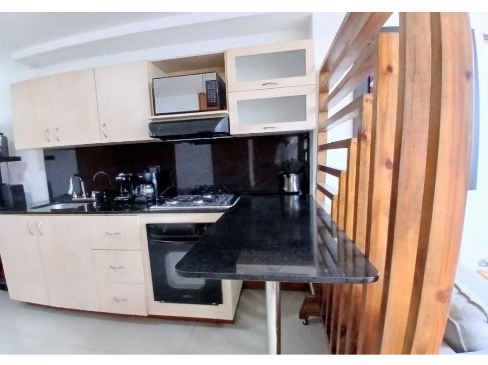 Apartamento en venta en Medellín, sector La Frontera / 65m2 — foto 2