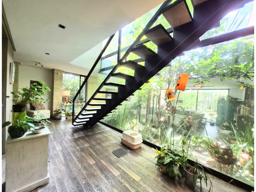 Exclusiva CASA en El Alto de las Palmas, Poblado, Antioquia 2 Niveles — foto 5