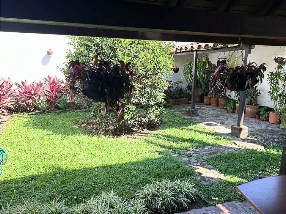 Venta Casa. Oportunidad de inversión! para oficinas, consultorios