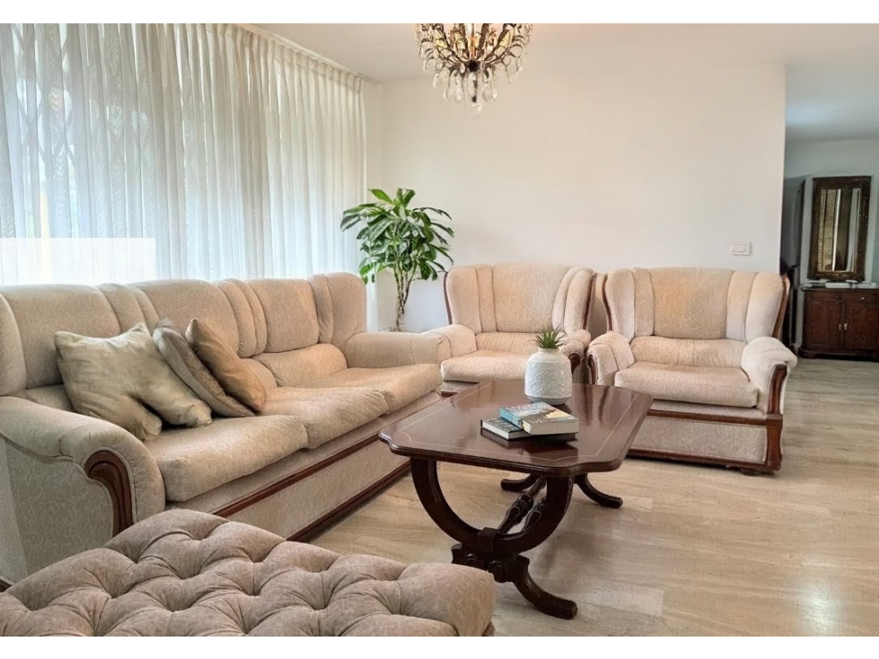 Apartamento en venta en Medellín, El Poblado El Diamante 2 — foto 2