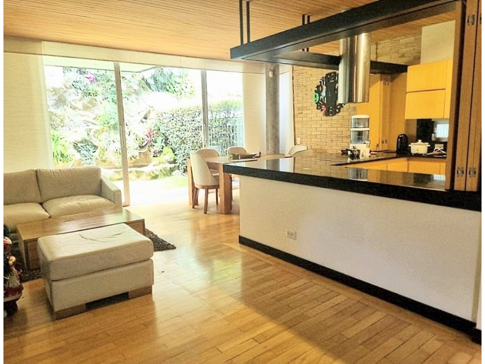 Casa en Venta Atravesado Envigado, Casa 2 niveles moderna y amplia top — foto 5