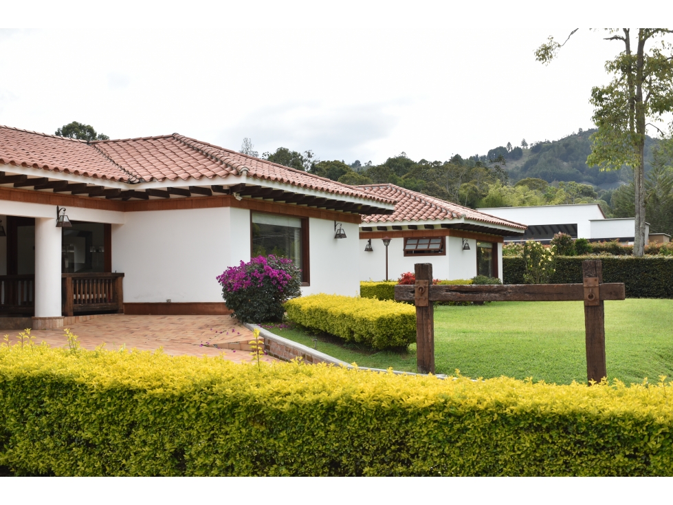 Casa en venta en La Ceja Parcelación con 2 viviendas y apto — foto 4