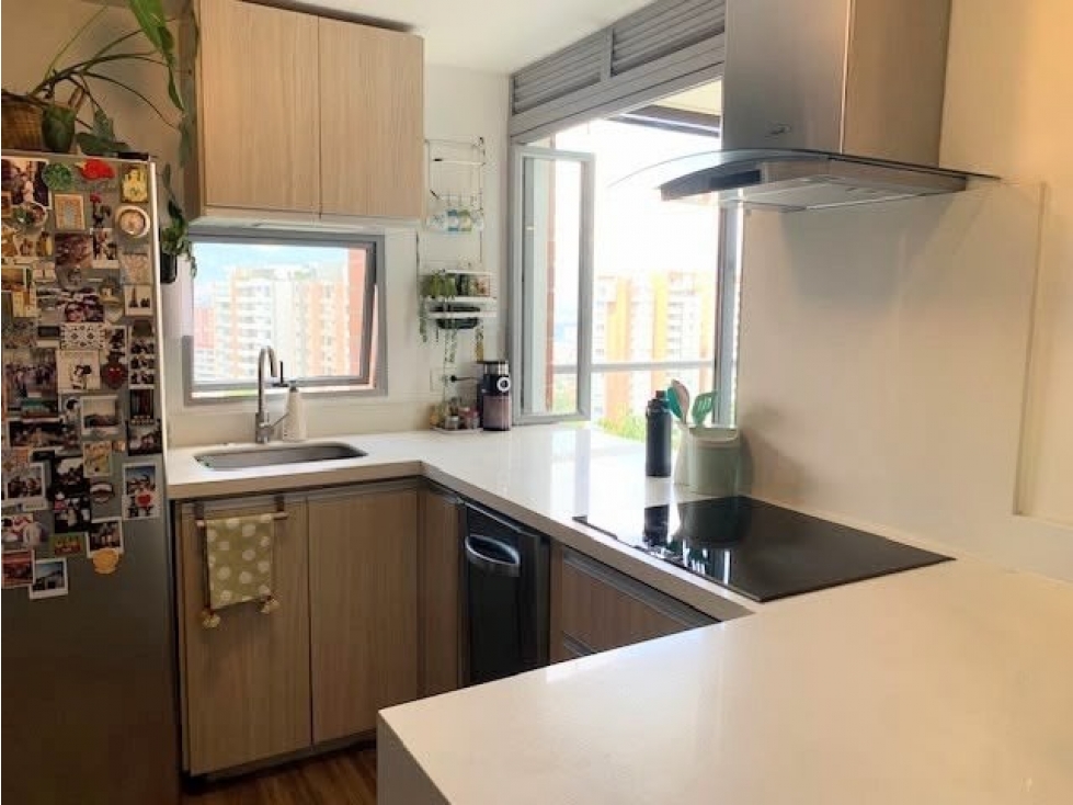 Venta Envigado, Loma de Las Brujas Apartamento con vista sin registro — foto 6