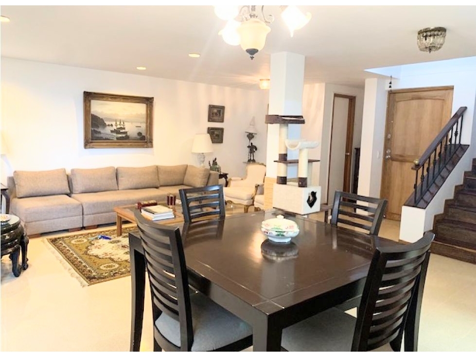 Venta Casa en El Poblado El Tesoro | 210 m² — foto 3