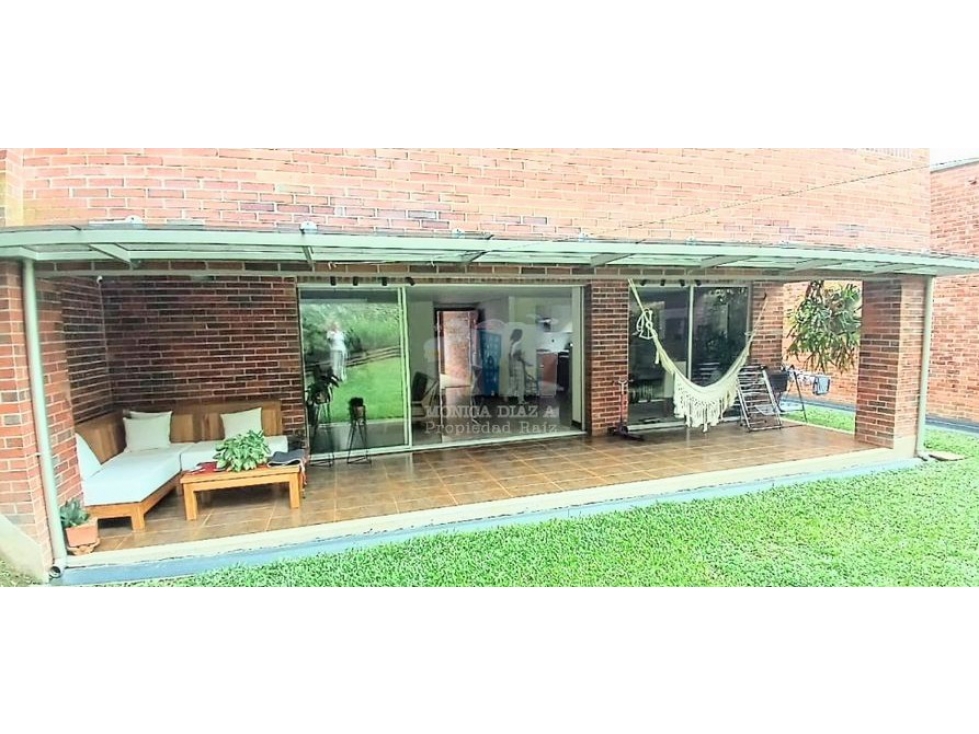 Benedictinos Venta Casa 2 niveles - lo que tu familia necesita — foto 2
