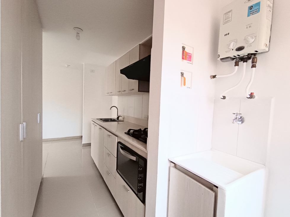 APARTAMENTO EN VENTA SABANETA ANCÓN SUR, 3 habitaciones + estudio — foto 3