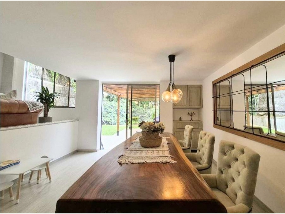 Venta casa Ideal para familias REMODELADA. en Medellín, Los Balsos — foto 4