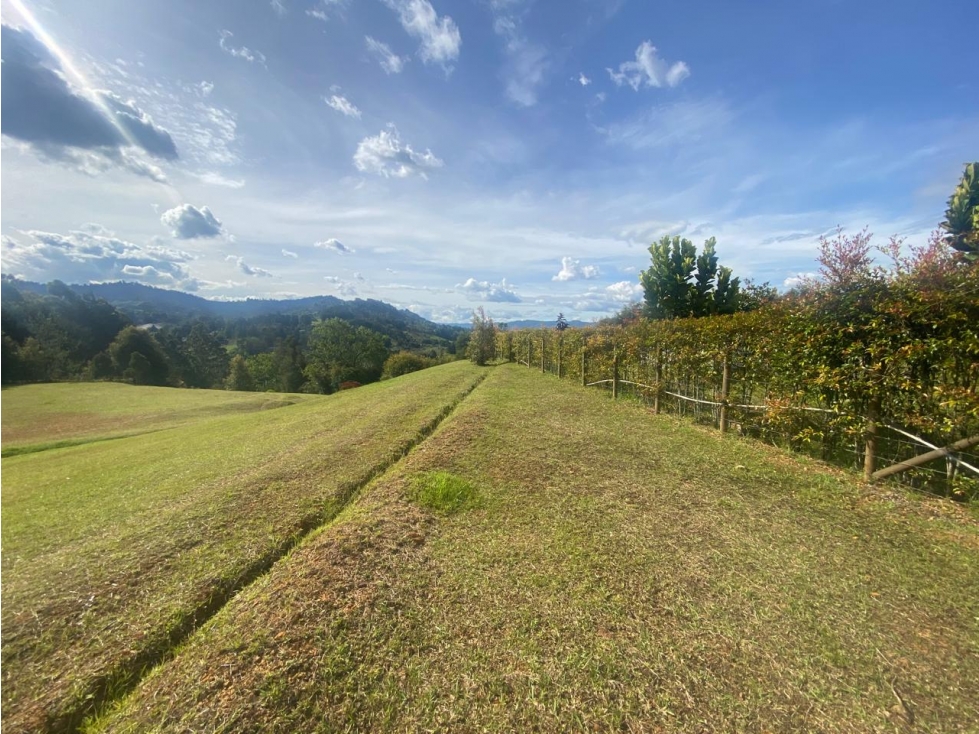 Venta lote en Sajonia Rionegro $1.700 millones, parcelación — foto 2