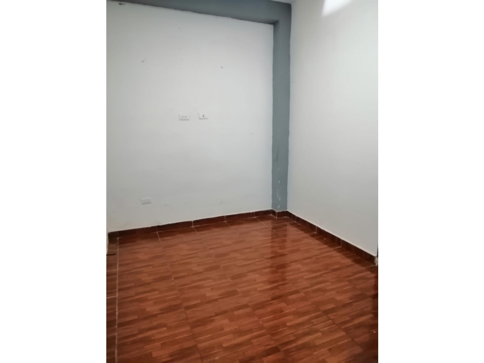 Casa para la venta en la plaza principal de La Tebaida Q. — foto 4