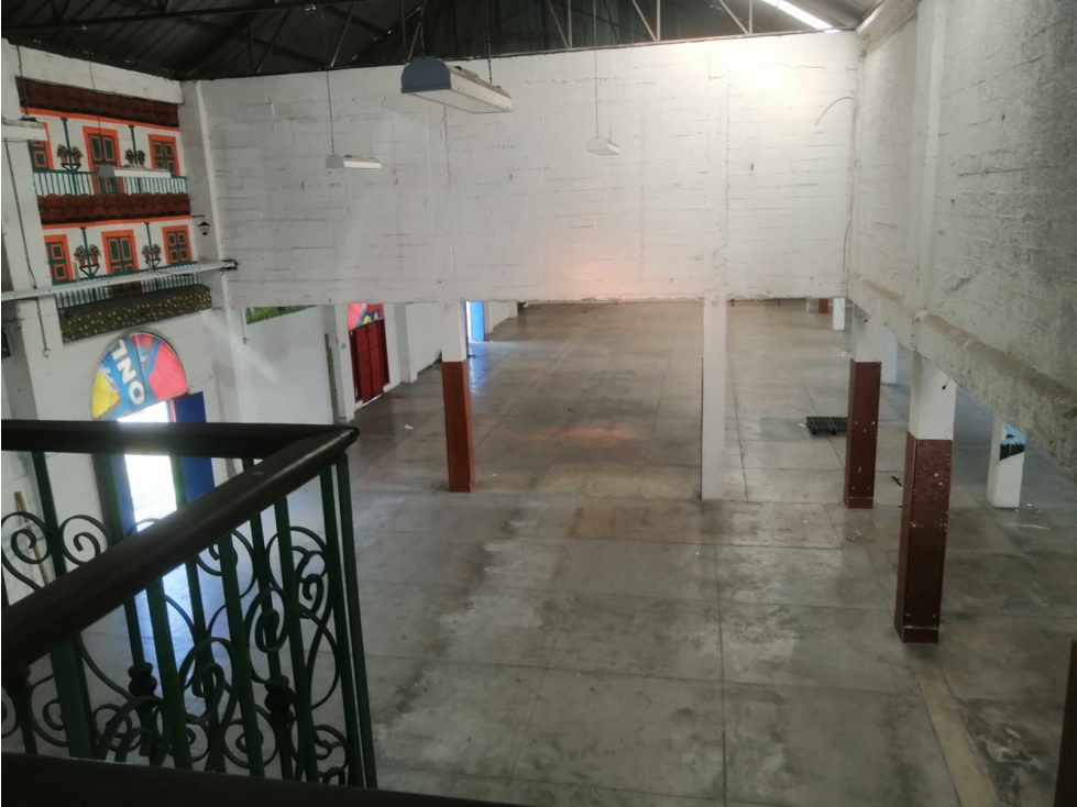 Local / Bodega para renta en el centro (Av.19) - 6