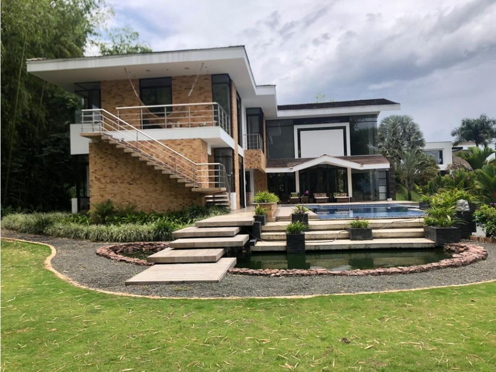 Casa Campestre en C.C. para la venta sector Cerritos (Pereira R.) — foto 3