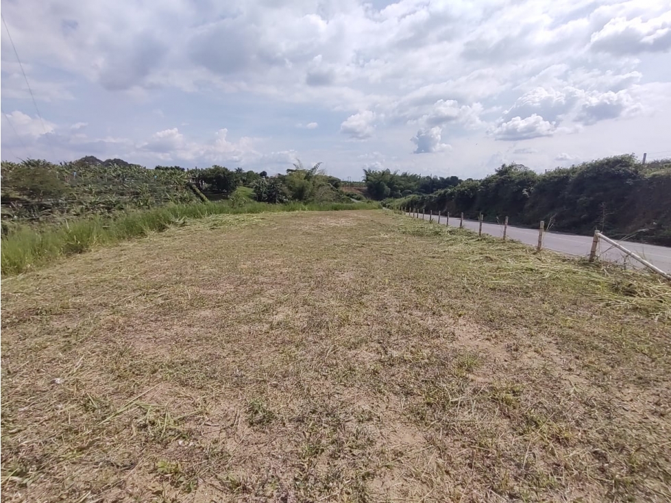 Lote para la venta en Pueblotapao Montenegro Q. - 1