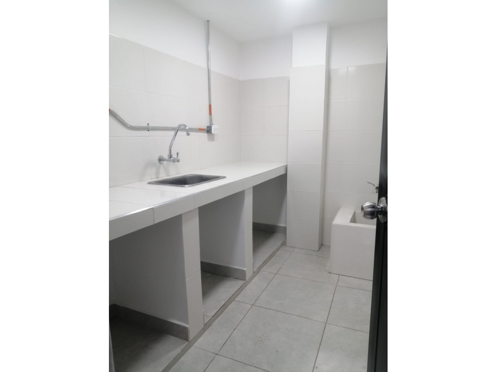 Bodega para la venta y/o renta en Armenia Q. - 4
