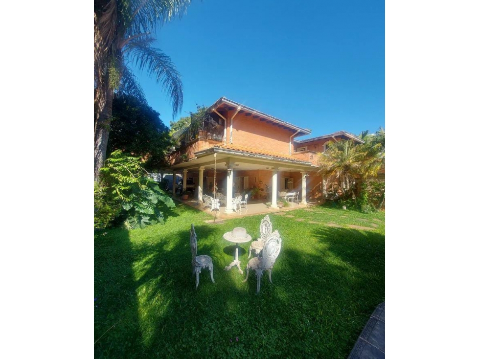 CASA A RENOVAR EN EXCELENTE UBICACIÓN - 3