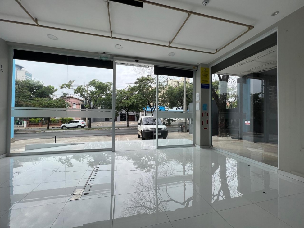 Local Comercial de 200m2 construido con 9 estacionamiento. - 5