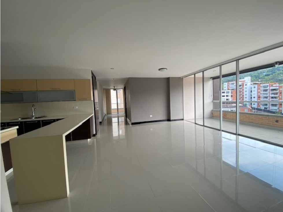 Apartamento en exclusiva zona del Oeste de Cali