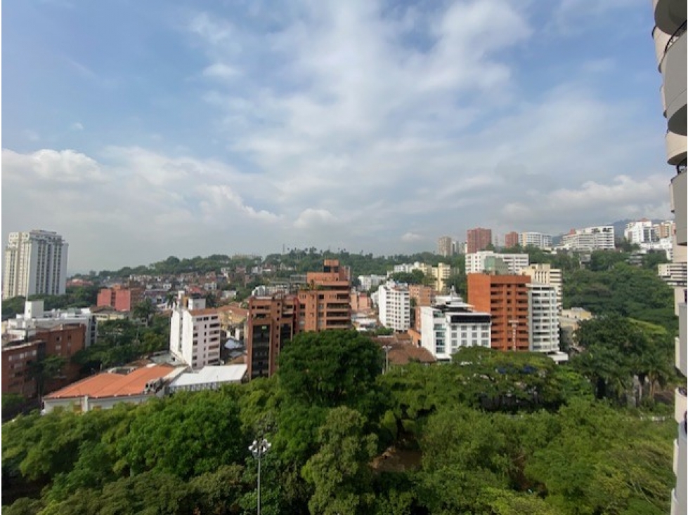 Apartamento en el Oeste con vista inigualable - 1