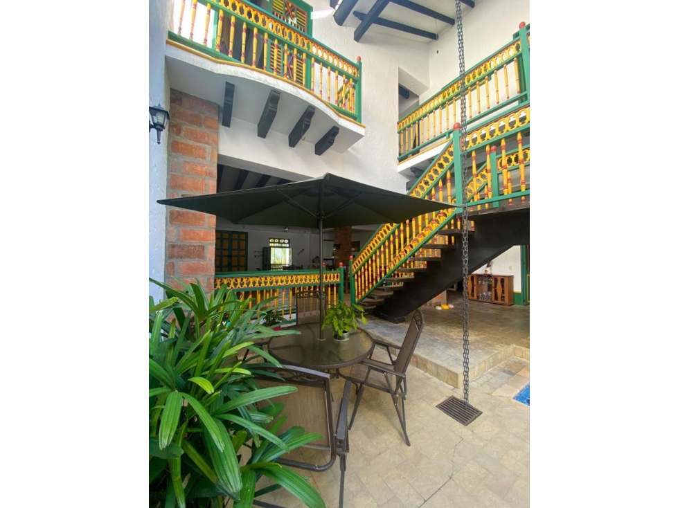 ESPLÉNDIDA CASA CAUCA VIEJO 550 METROS CUADRADOS - 2