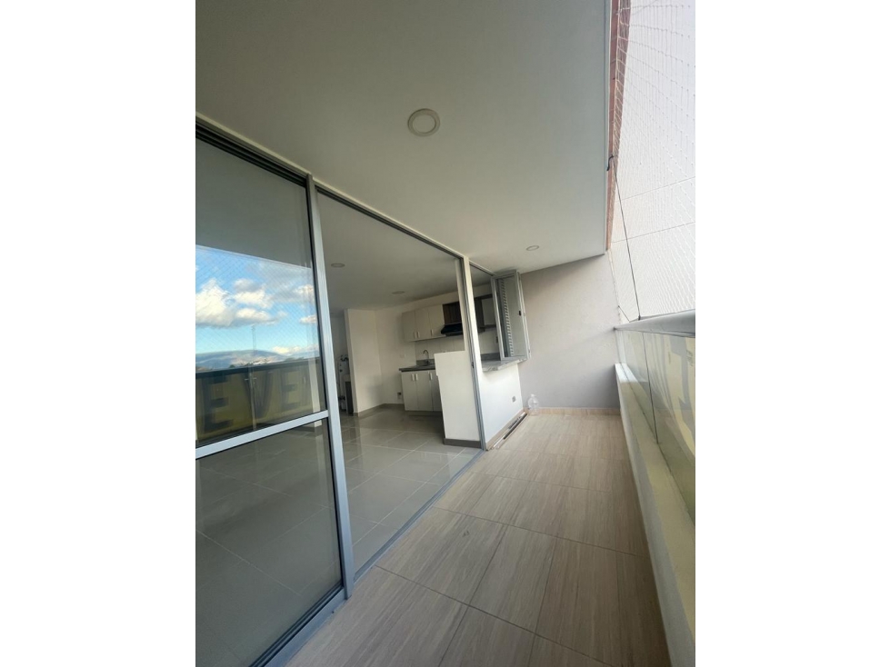 Apartamento 84,7 metros cuadrados Cerca a Aves María Sabaneta — foto 2