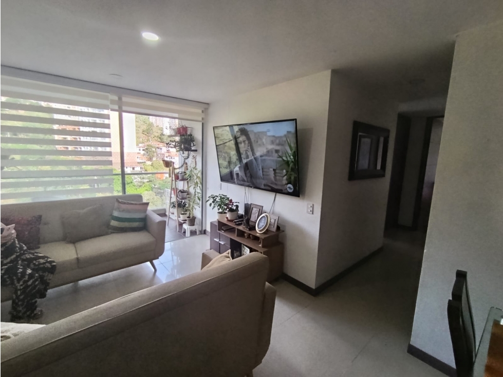 SENSACIONAL APARTAMENTO 84 METROS CONTIGUO AVES MARÍA SABANETA