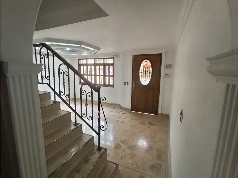 CASA 215 METROS CUADRADOS 3 NIVELES V SAN JOSE SABANETA — foto 5