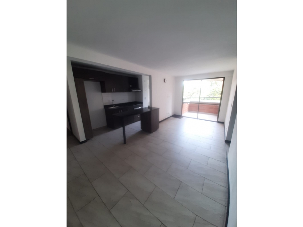 CONFORTABLE APARTAMENTO 65.65 METROS 3HB P1 (5) PRLV