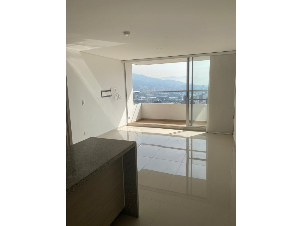APARTAMENTO 63 METROS CUADRADOS P26 A UNA CUADRA AVES MARÍA — foto 2