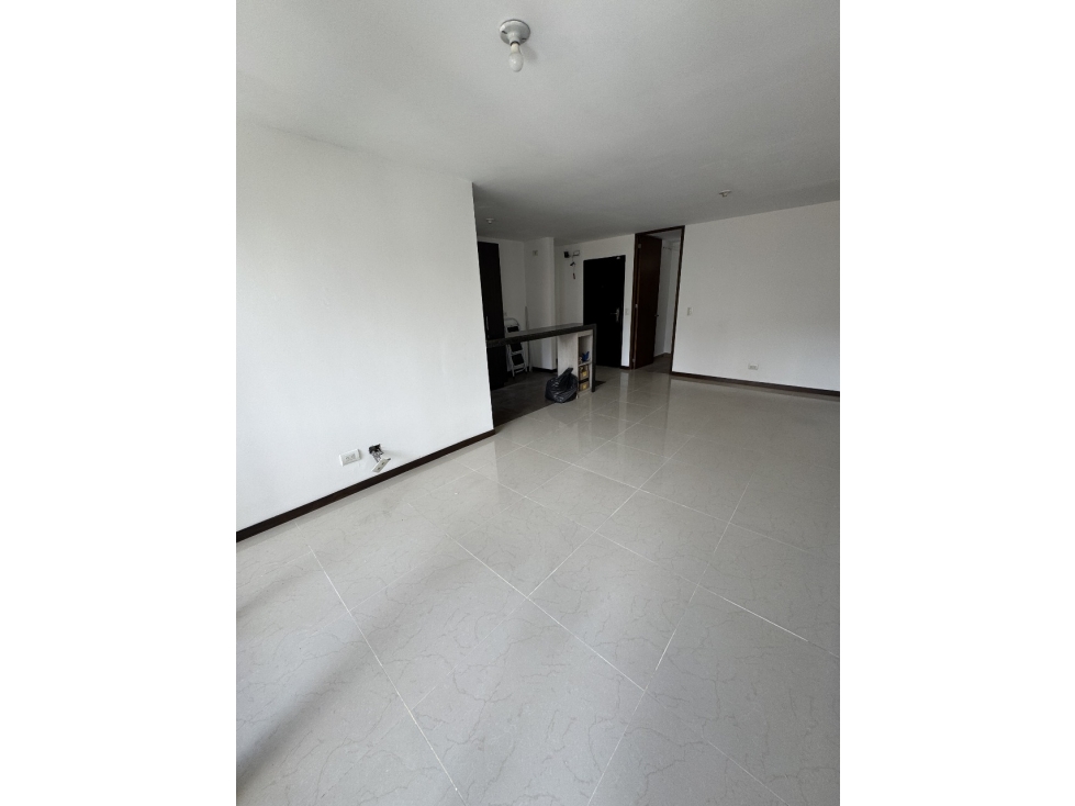 APARTAMENTO 82 METROS P8 LA DOCTORA PARTE BAJA — foto 4
