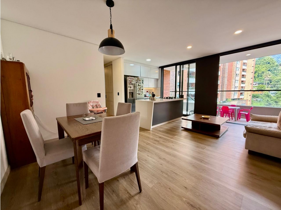 Hermoso y moderno apartamento en venta en Envigado - Loma de Los Mesa