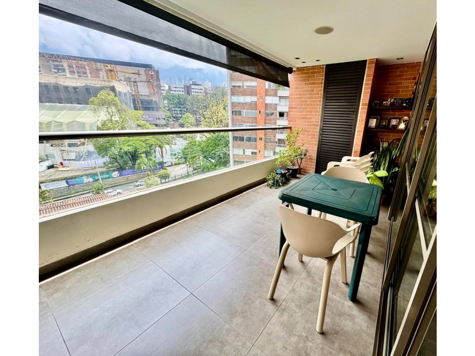 Apartamento en venta en El Poblado - Santa María de Los Ángeles