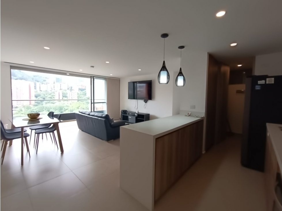 Apartamento en venta en El Poblado - Ciudad del Rio — foto 4