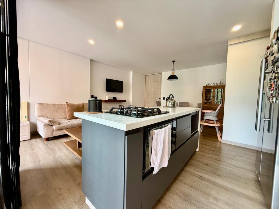 Hermoso y moderno apartamento en venta en Envigado - Loma de Los Mesa — foto 5