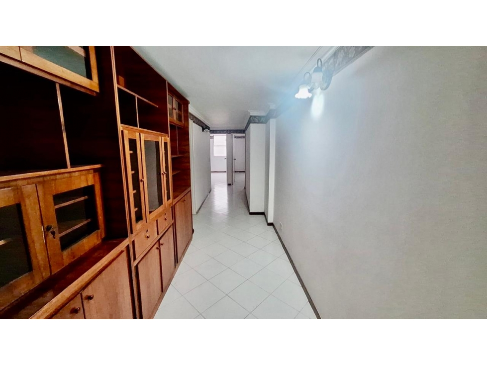 Apartamento a la venta en Laureles - La Castellana — foto 2