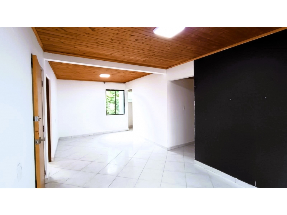 Apartamento ideal para remodelar en venta en Envigado - San José — foto 4